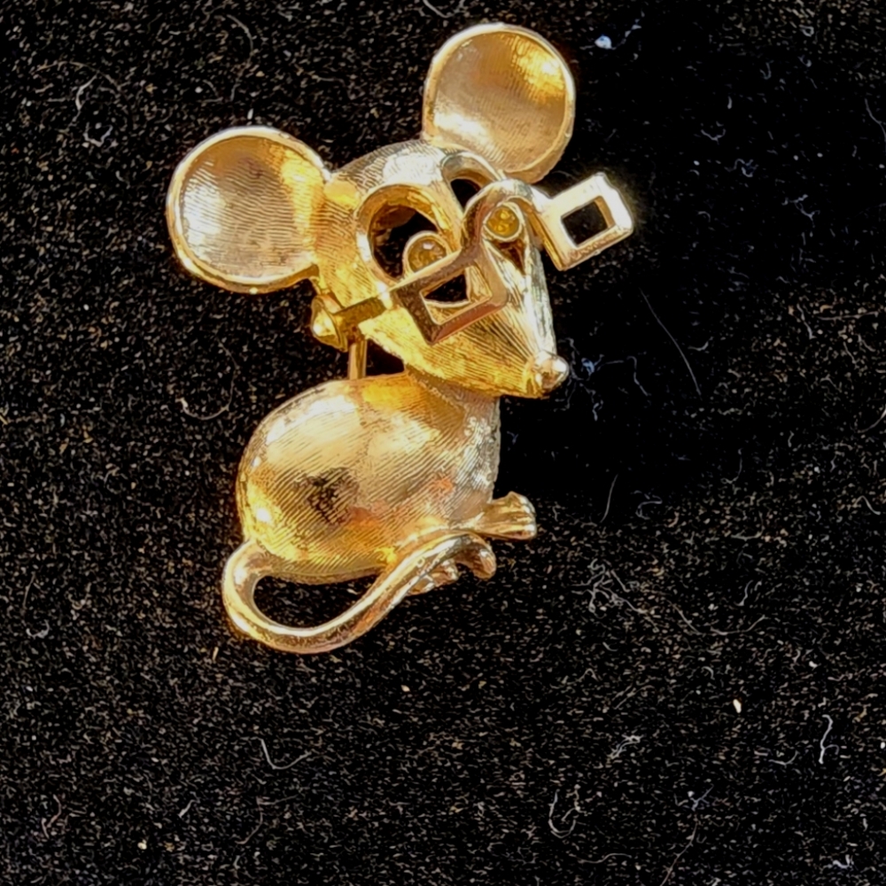 Avon Gold-Tone Mouse Brooch with Glasses